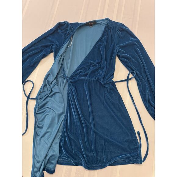 Lulu's Sz S Crushed Velvet Long Sleeve Wrap Dress Teal Homecoming Holiday - Picture 6 of 9